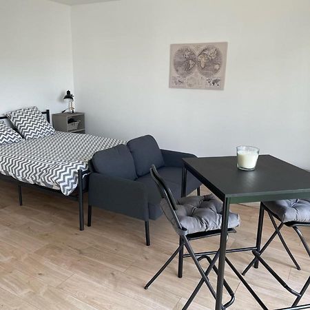 Ferienwohnung L'essentiel Noyal-sur-Vilaine Exterior foto